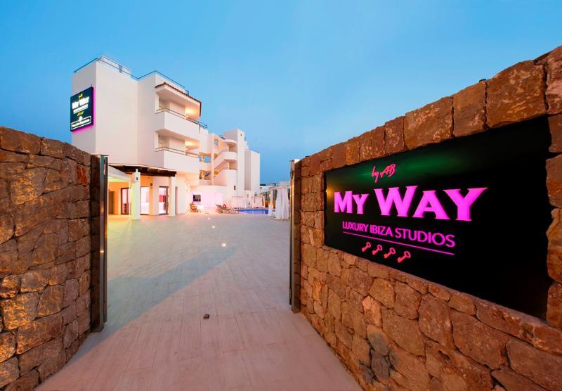 Апартаменты My Way Luxury Ibiza Studio - Ab Group Плайя Ден Босса Экстерьер фото